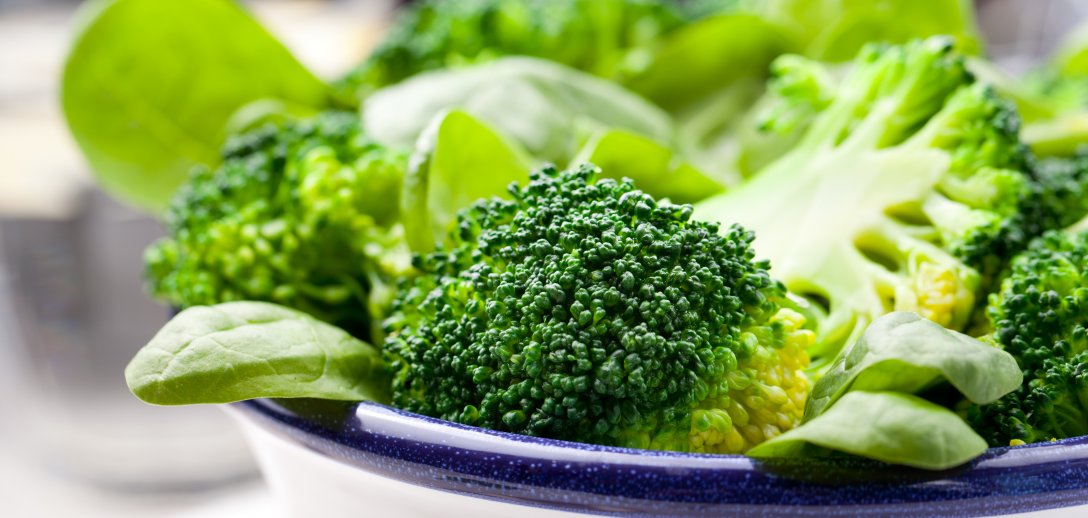 Pomysły na pyszne i zdrowe dania z brokułami. Kotleciki, tarta i krem, które dziecko zje ze smakiem