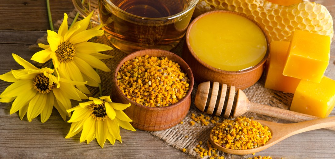 Pyłek pszczeli, pierzga, propolis – jak je stosować, by wzmocnić odporność?