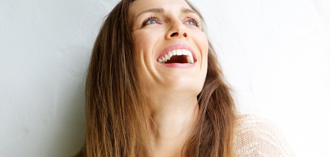 Śmiech ma uzdrawiającą moc! Zacznij go ćwiczyć, a poczujesz się lepiej i dodasz sobie energii