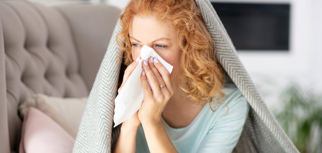 Zatkany nos – przyczyną nie zawsze jest przeziębienie. Dlaczego masz kłopoty z oddychaniem?