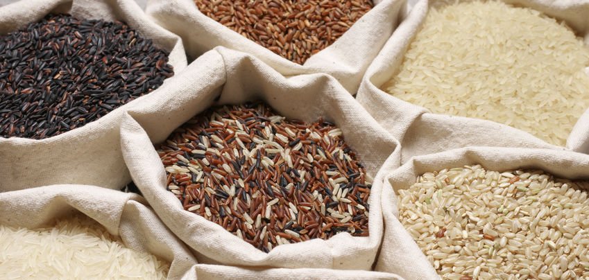 10 najsmaczniejszych odmian ryżu. Z czym je jeść?