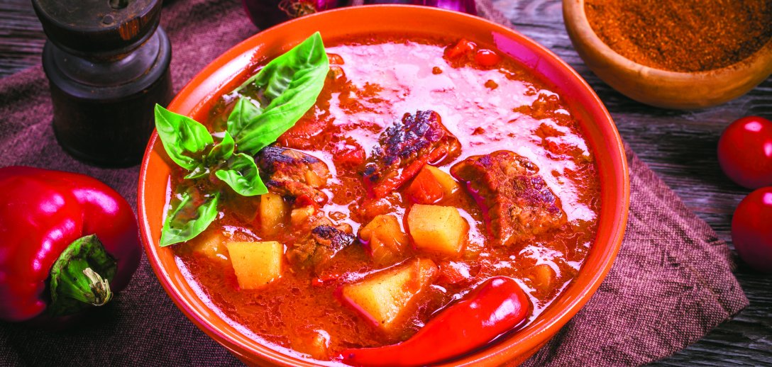 Halaszle, czyli węgierska zupa rybna. Sycące danie pełne aromatu
