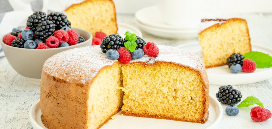 Co zrobić, żeby ciasto było puszyste? Poznaj najlepsze środki spulchniające