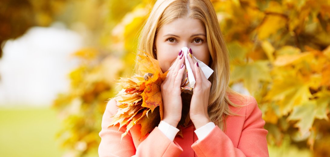 Kłopoty alergików nie kończą się wraz z latem. Sprawdź, co może uczulać jesienią