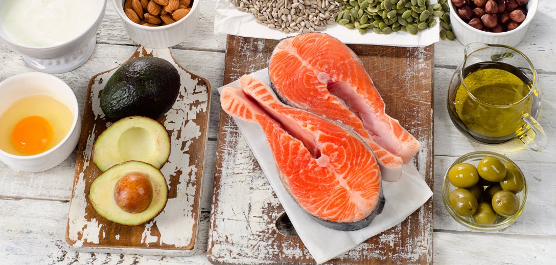 Jedząc tłuszcze możesz... schudnąć! Sprawdź, jak działa zdrowa dieta tłuszczowa