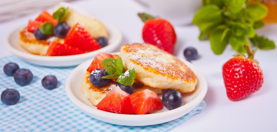 Serek mascarpone nie tylko do deserów. 5 najlepszych przepisów na śniadanie, obiad i kolację