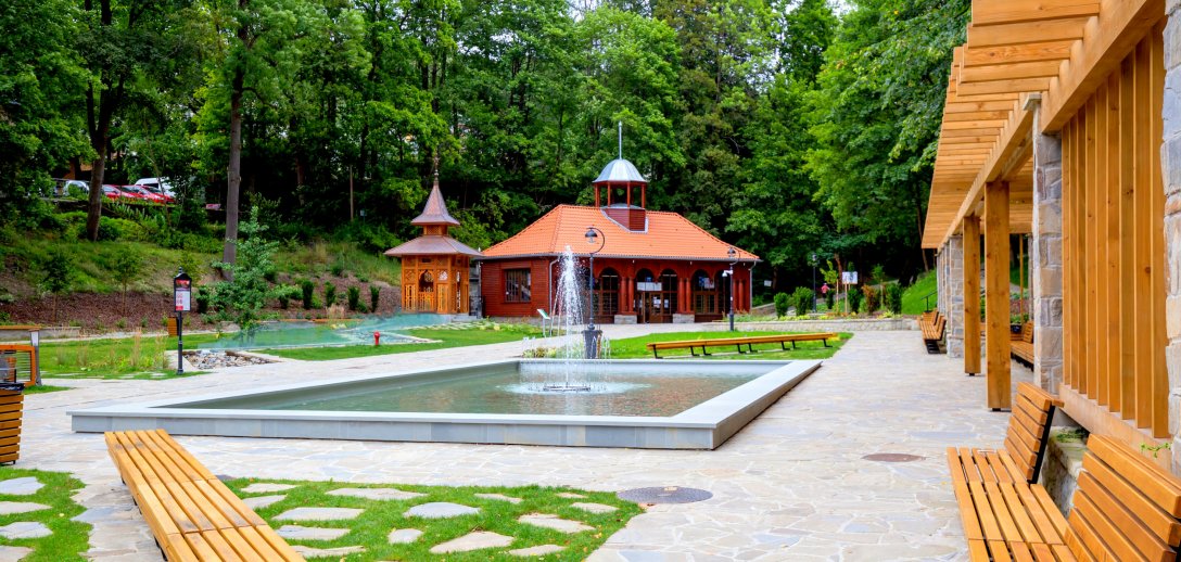 Weekendowy spacer po Krynicy-Zdrój. Co warto zwiedzić w uzdrowisku?