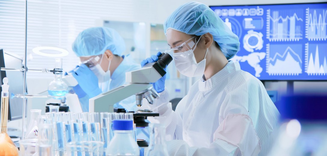 Małpia ospa – czy są szczepionki i testy? Sprawdź, jak chronić się przed zakażeniem