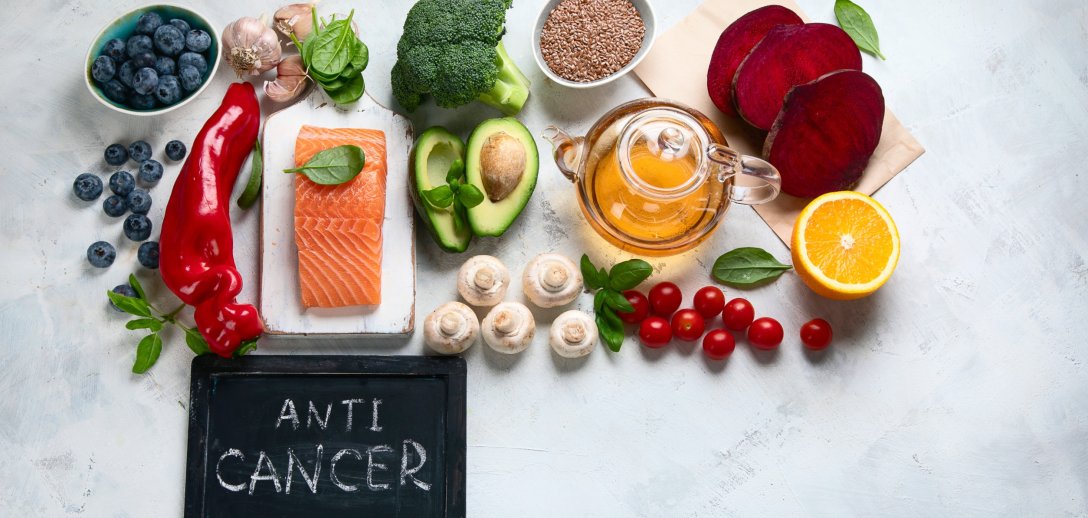 Co jeść, gdy chorujemy na nowotwór? Dieta przeciwrakowa