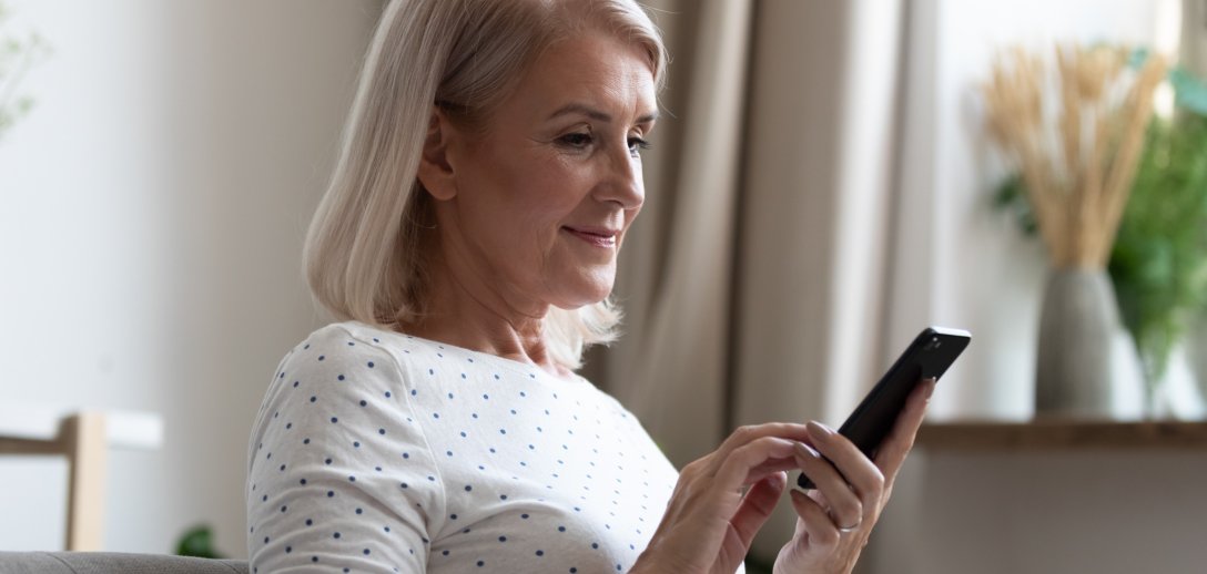 7 ważnych pytań o mLegitymację emeryta. Jak się nią posługiwać i co zrobić, gdy zgubimy telefon?