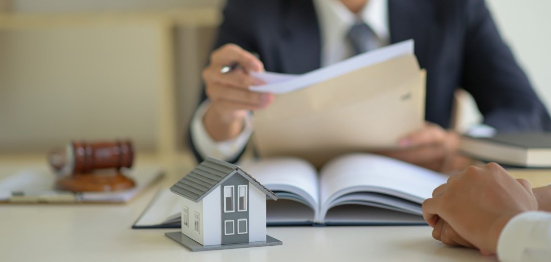 Jak zostać właścicielem nieruchomości przez zasiedzenie? Sprawdź, jakie warunki trzeba spełnić
