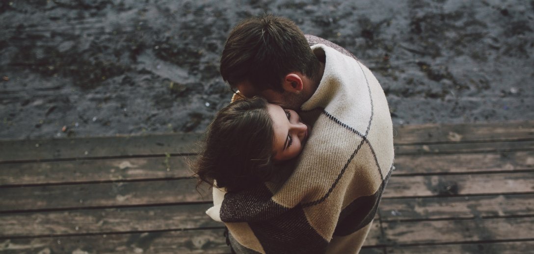 "Grzegorz był kimś więcej niż wakacyjną miłością. Przekonałam się o tym po dwudziestu latach..."