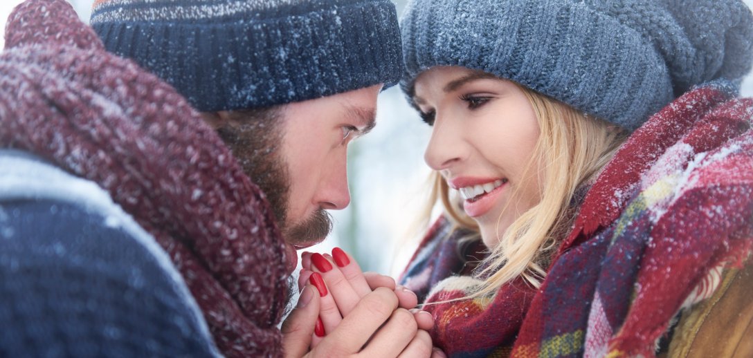 Wielki horoskop miłosny na 2024 rok dla wszystkich znaków zodiaku. Sprawdź, co czeka singli i zakochanych