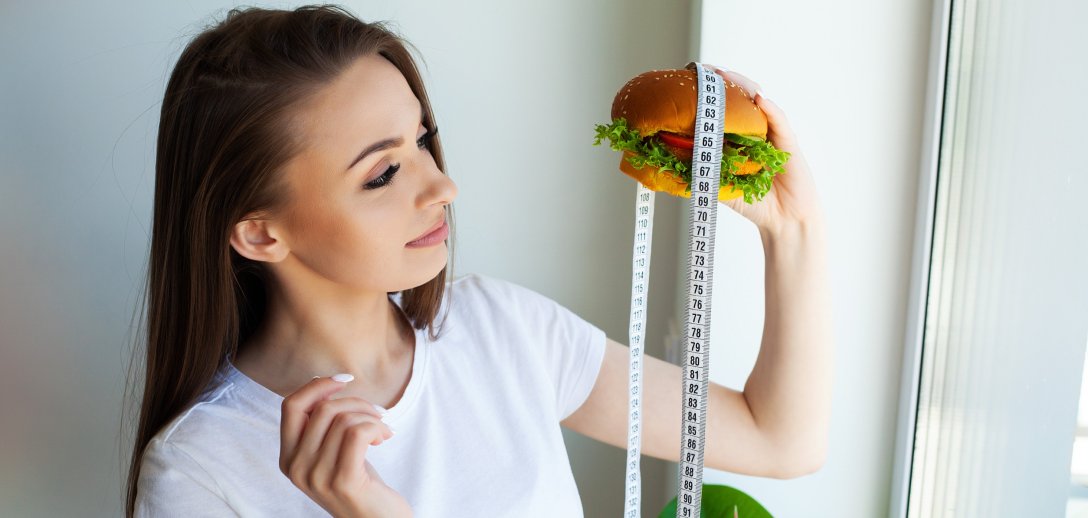 Jak schudnąć? Nie katuj się dietą! 10 trików, które pozwolą schudnąć bez uczucia głodu