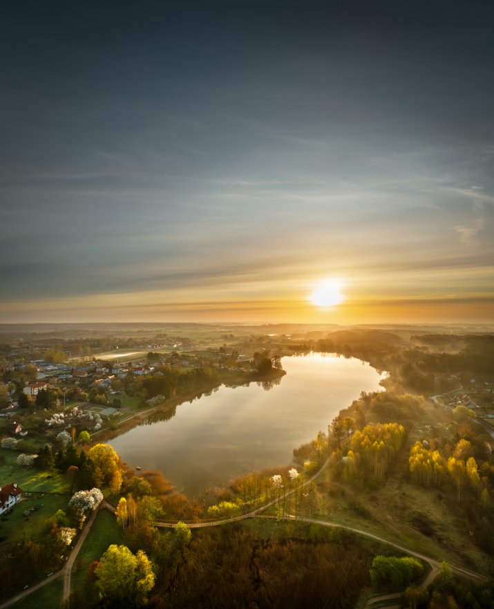 Jezioro Dywickie w całej okazałości fot. Grzegorz Januszewicz/Archiwum Gminy Dywity