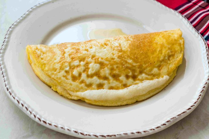 omlet na słodko przepisy AdobeStock_270235097