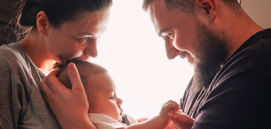 „Aby dać mężowi dziecko, przespałam się z obcym facetem. Swój sekret zabiorę do grobu...”