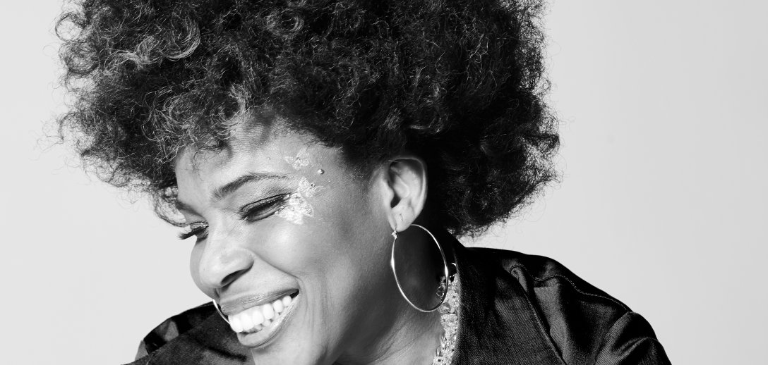 Macy Gray świętuje 25 lat albumu „On How Life Is” – wyjątkowa trasa koncertowa w Polsce!