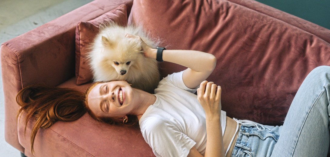 Leniwiec mówi: Zwolnij. Pies: Kochaj! Sprawdź, czego możesz się nauczyć od zwierząt