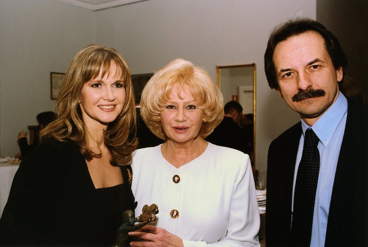 Krystyna-Loska-kiedyś-i-dziś-2001