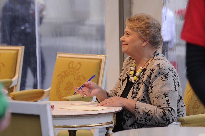 Anna-Seniuk-kiedyś-i-dziś-2015
