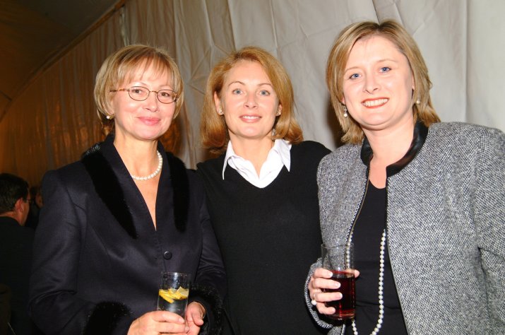Danuta-Kowalska-kiedyś-i-dziś-2002