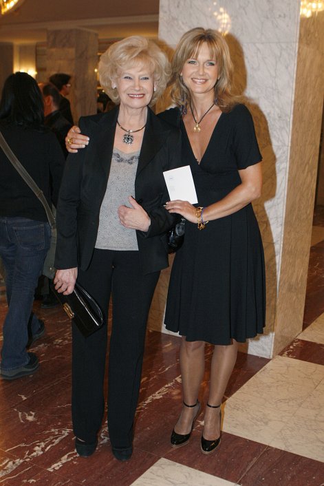 Krystyna-Loska-kiedyś-i-dziś-2008