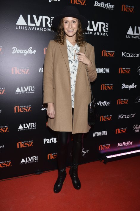 Monika-Mrozowska-kiedyś-i-dziś-2015-flesz-fashion-night