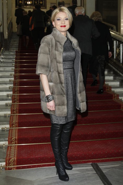 Edyta-Olszówka-kiedyś-i-dziś-2011-warszawska-premiera-opery-halka