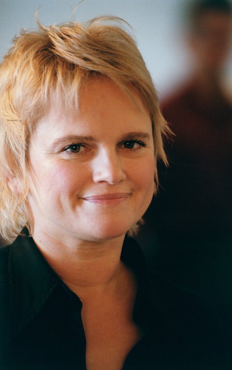 Katarzyna-Figura-kiedyś-i-dziś-2001