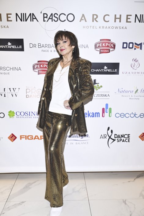 Izabela-Trojanowska-kiedyś-i-dziś-2024