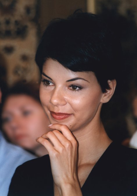 Edyta-Górniak-kiedyś-i-dziś-1998-festiwal-piosenki-w-opolu