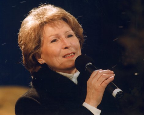 Irena-Santor-kiedyś-i-dziś-1998-rok-portret