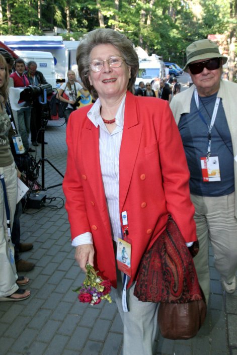 Irena-Santor-kiedyś-i-dziś-2005-rok