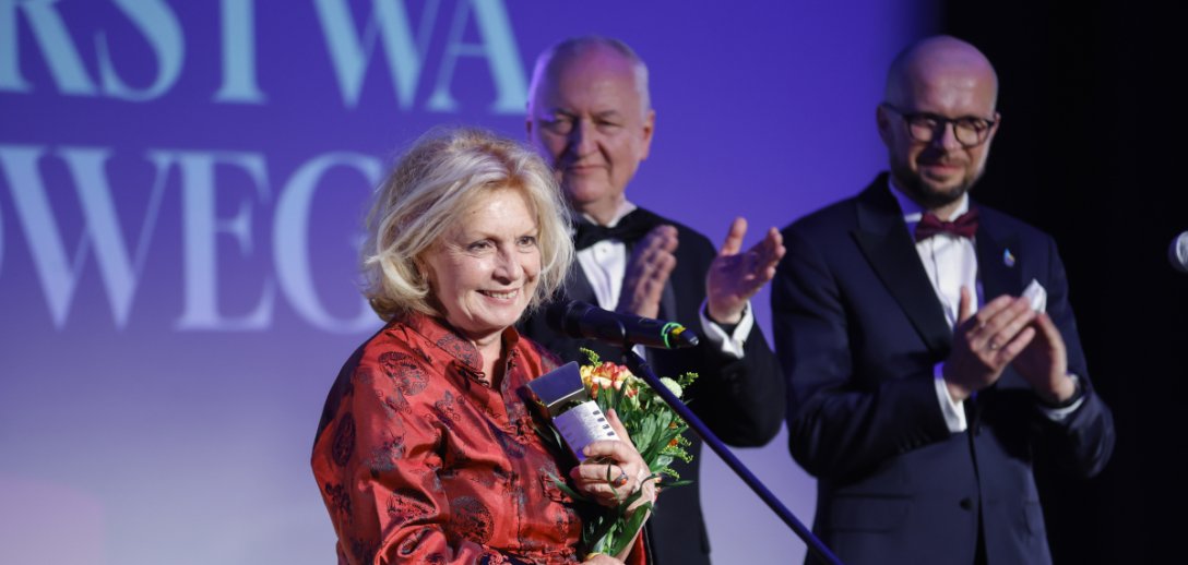 Ewa Wiśniewska kiedyś i dziś – zobacz, jak wyglądała w młodości. Te stare zdjęcia to hit!