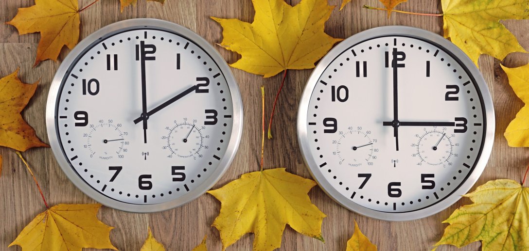 Zmieniamy czas z letniego na zimowy! Dlaczego tak robimy i jak to wpływa na nasze zdrowie i samopoczucie?