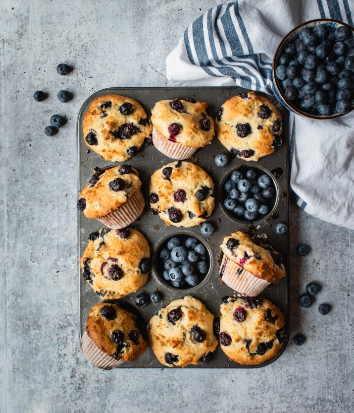 Muffinki i babeczki idealne na lato. 4 słodkie inspiracje