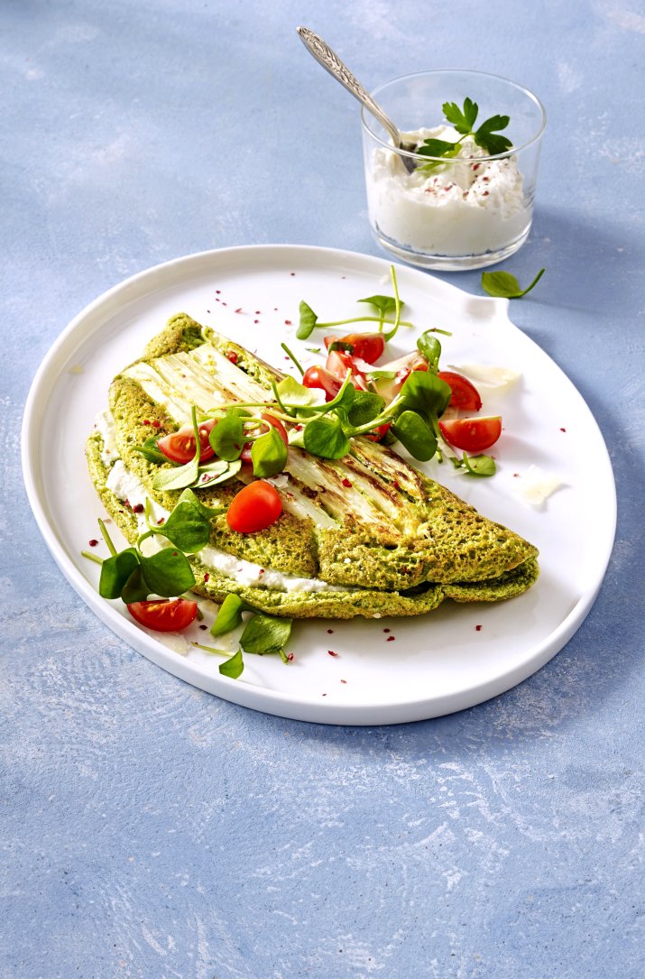 36_F8936803-Kräuter-Omelett mit Spargel