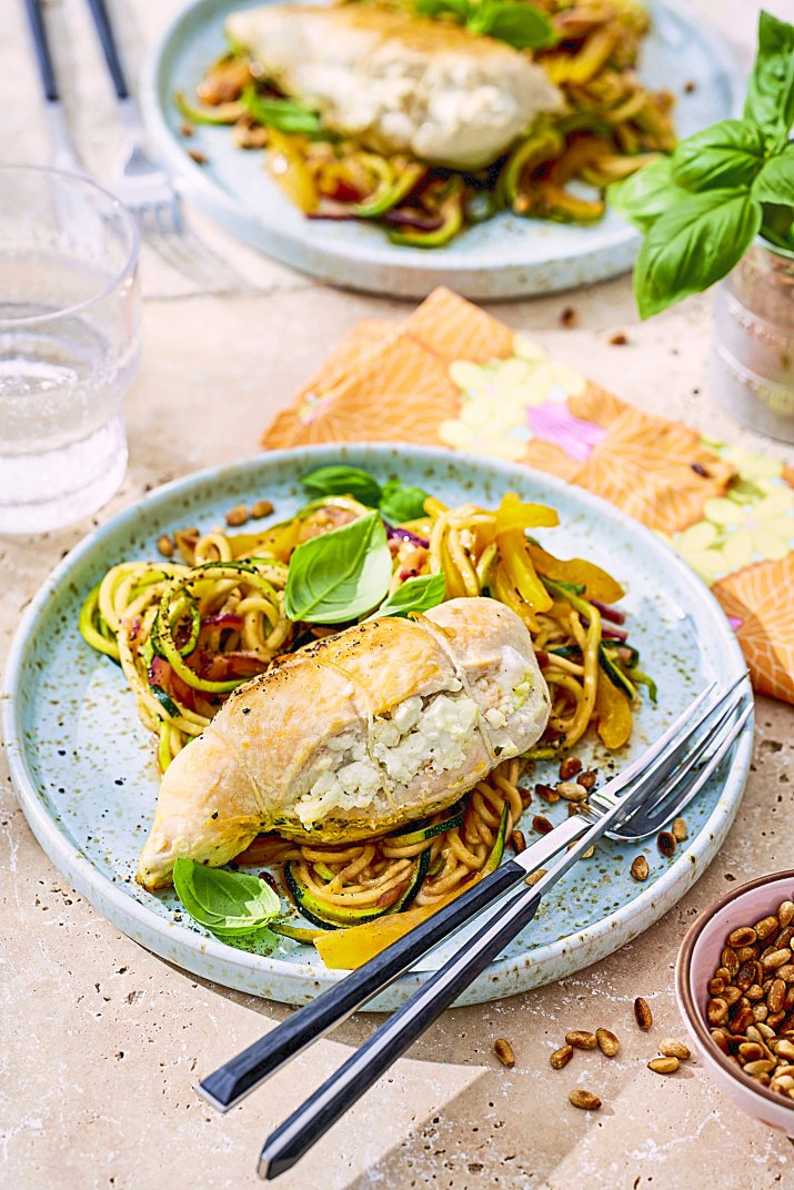 16_F11284501-Feta-Hähnchen mit Zuchini