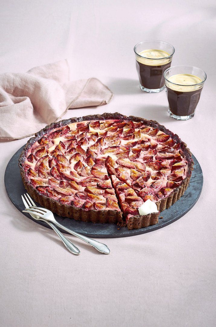 F9098703-Zwetschgen-Tarte (1)