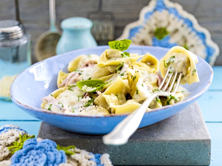 F4061001-Tortelloni alla panna (1)